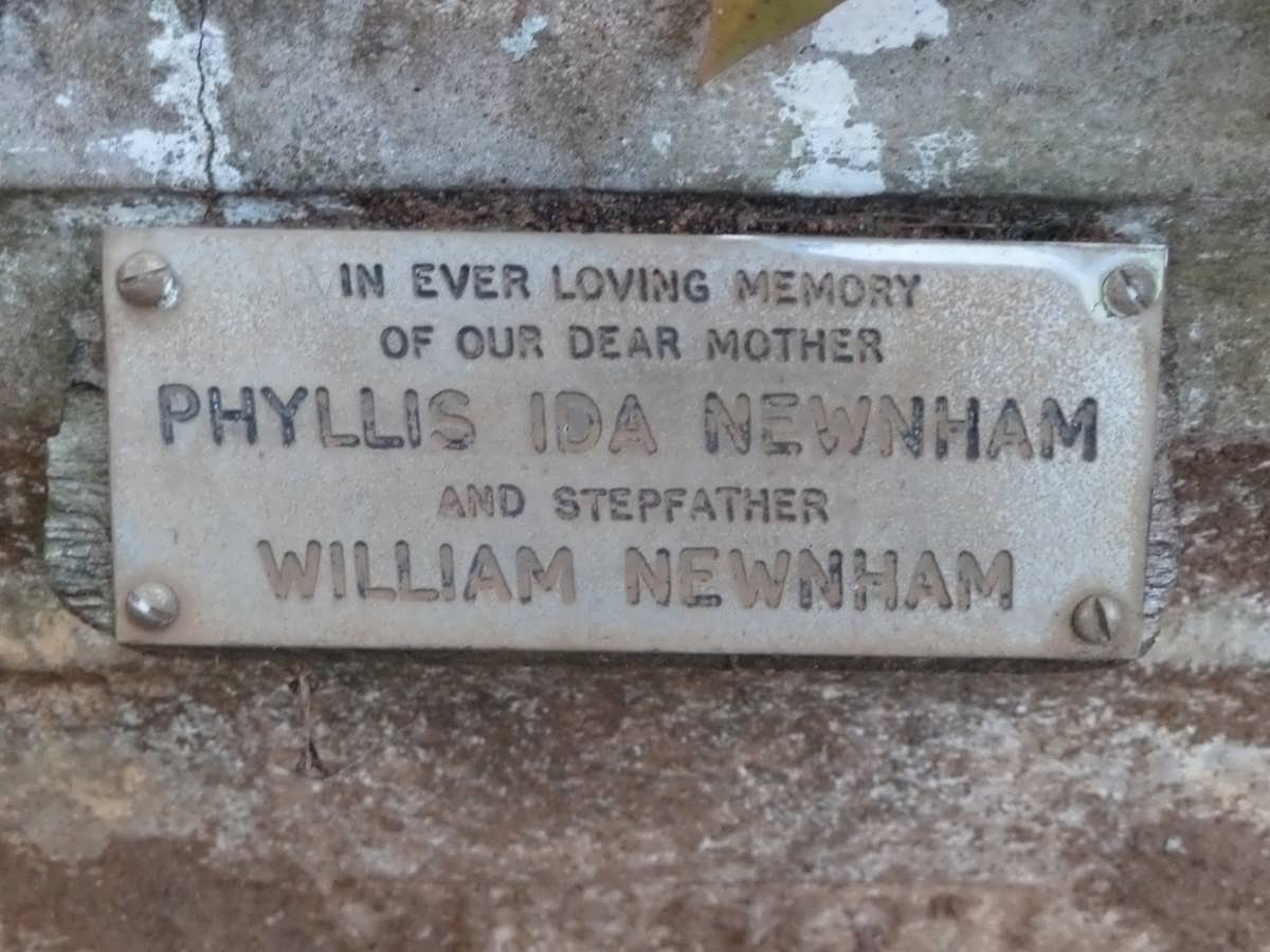 NEWNHAM William &amp; Phyllis Ida