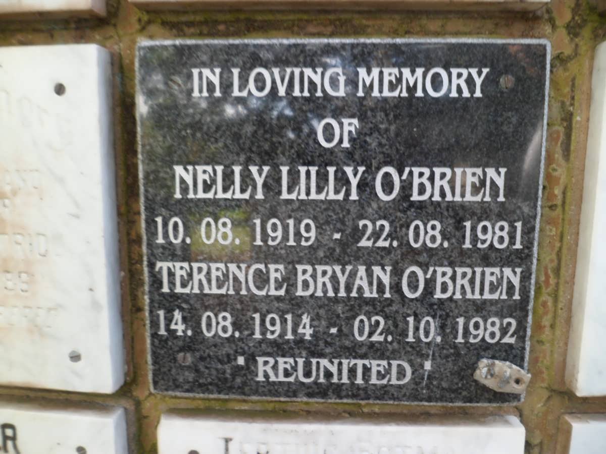 O'BRIEN Terence Bryan 1914-1982 &amp; Nelly Lilly 1919-1981