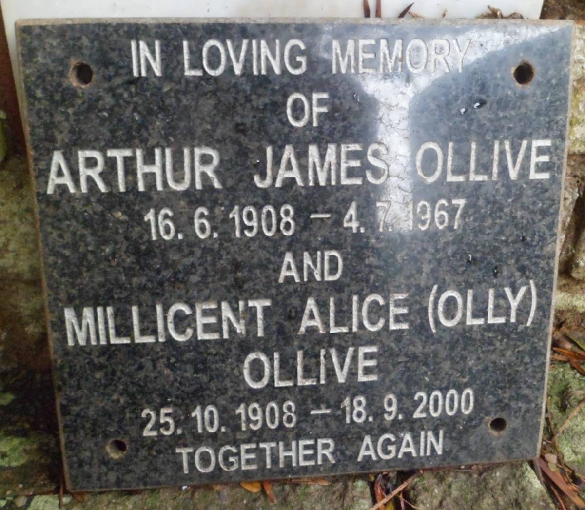 OLLIVE Arthur James 1908-1967 &amp; Millicent Alice 1908-2000