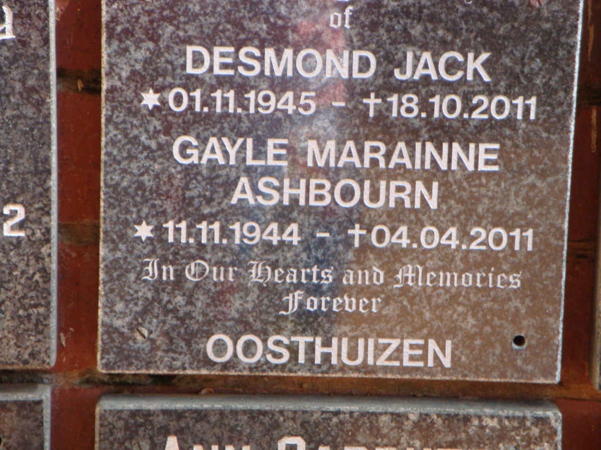 OOSTHUIZEN Desmond Jack 1945-2011 &amp; Gayle Marainne Ashbourn 1944-2011