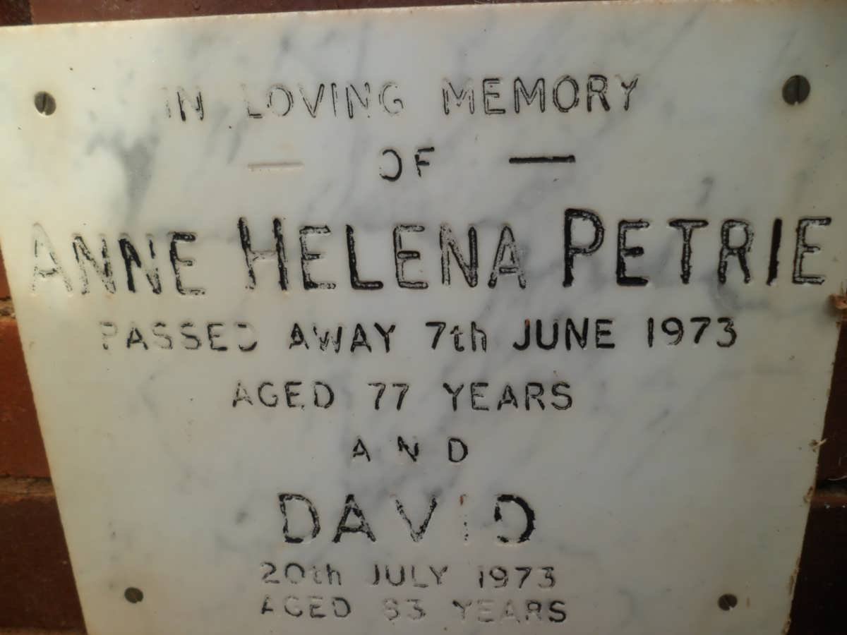 PETRIE David -1973 &amp; Anne Helena -1973