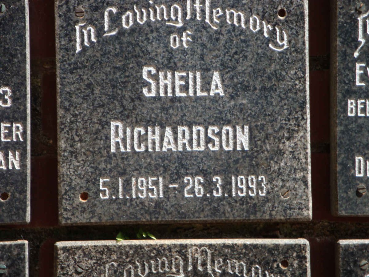 RICHARDSON Sheila 1951-1993