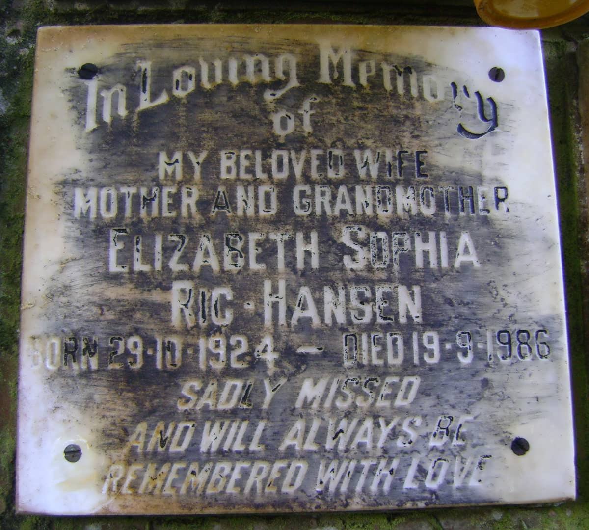 RIC-HANSEN Elizabeth Sophia 1924-1986