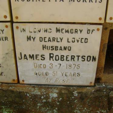 ROBERTSON James -1975