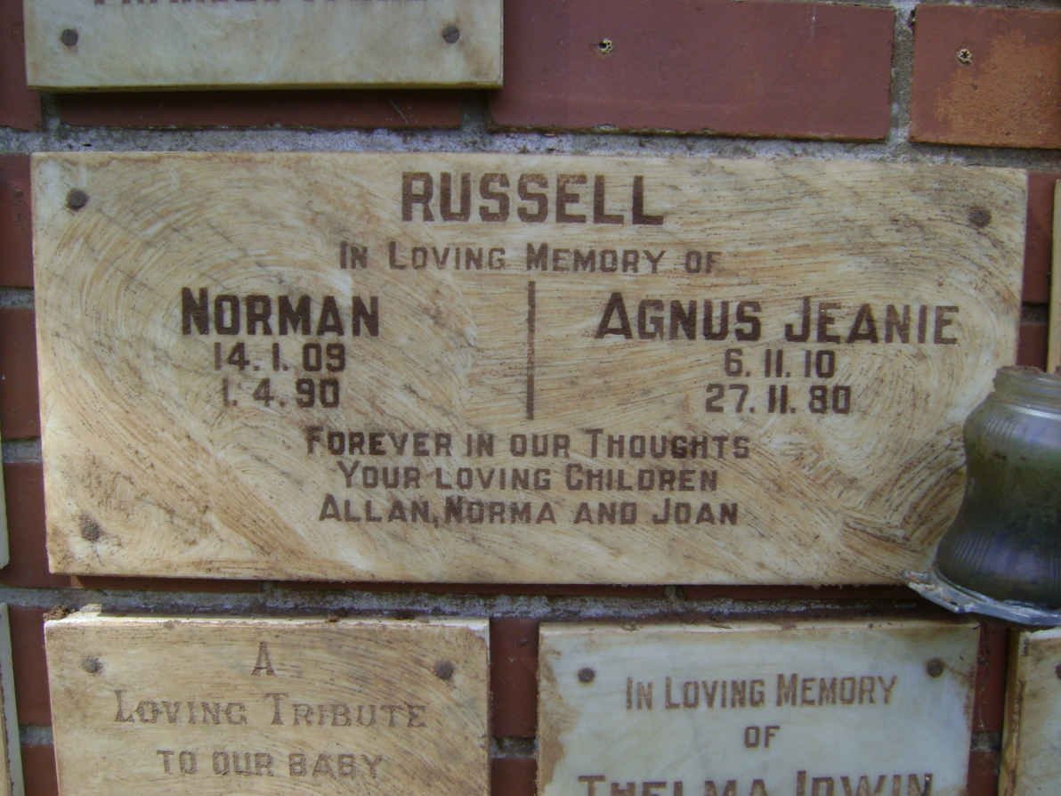 RUSSELL Norman 1909-1990 &amp; Agnus Jeanie 1910-1980