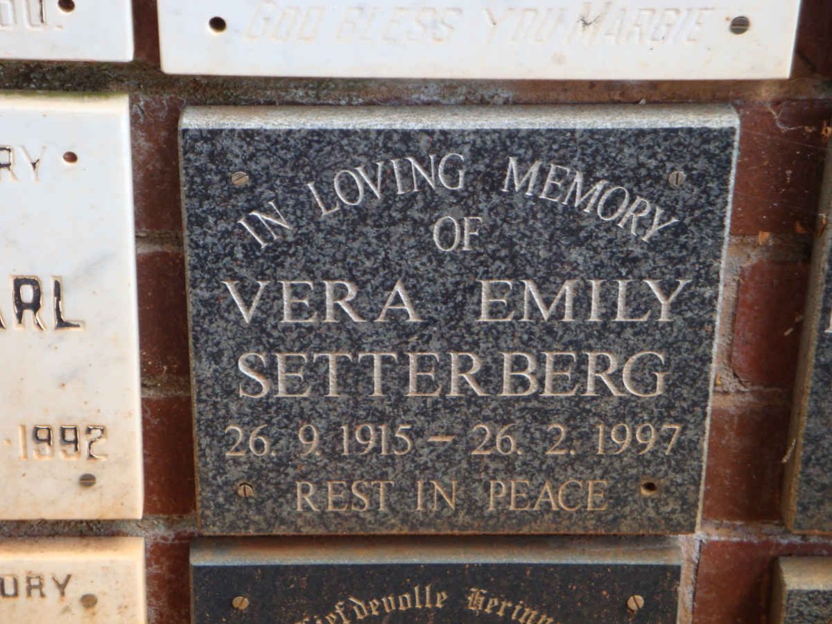 SETTERBERG Vera Emily 1915-1997
