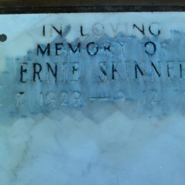 SKINNER Ernie 1929-1989