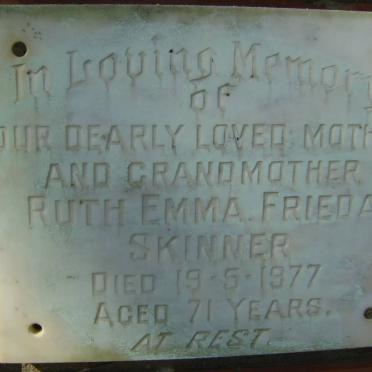 SKINNER Ruth Emma Frieda -1977