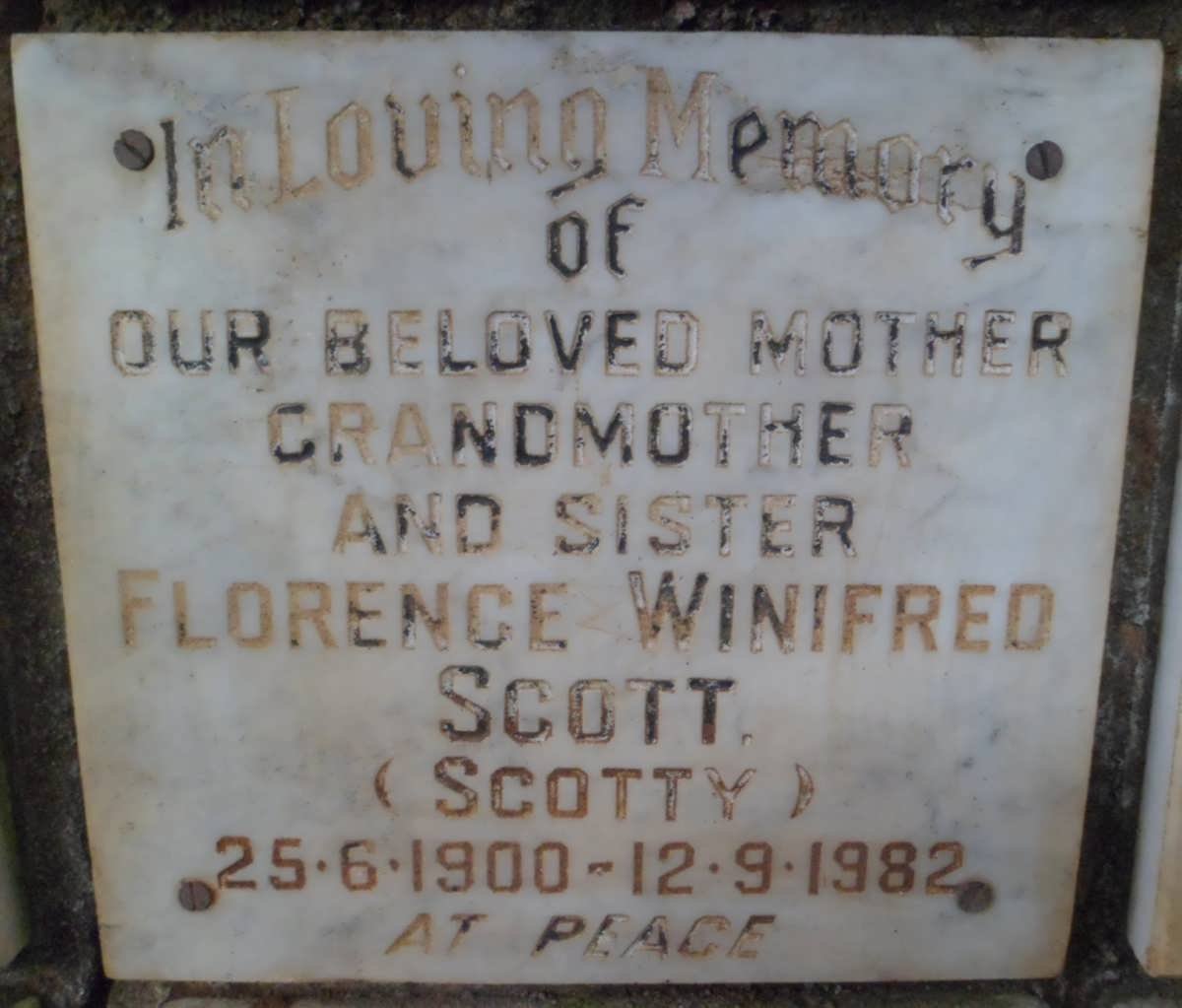 SCOTT Florence Winifred 1900-1982