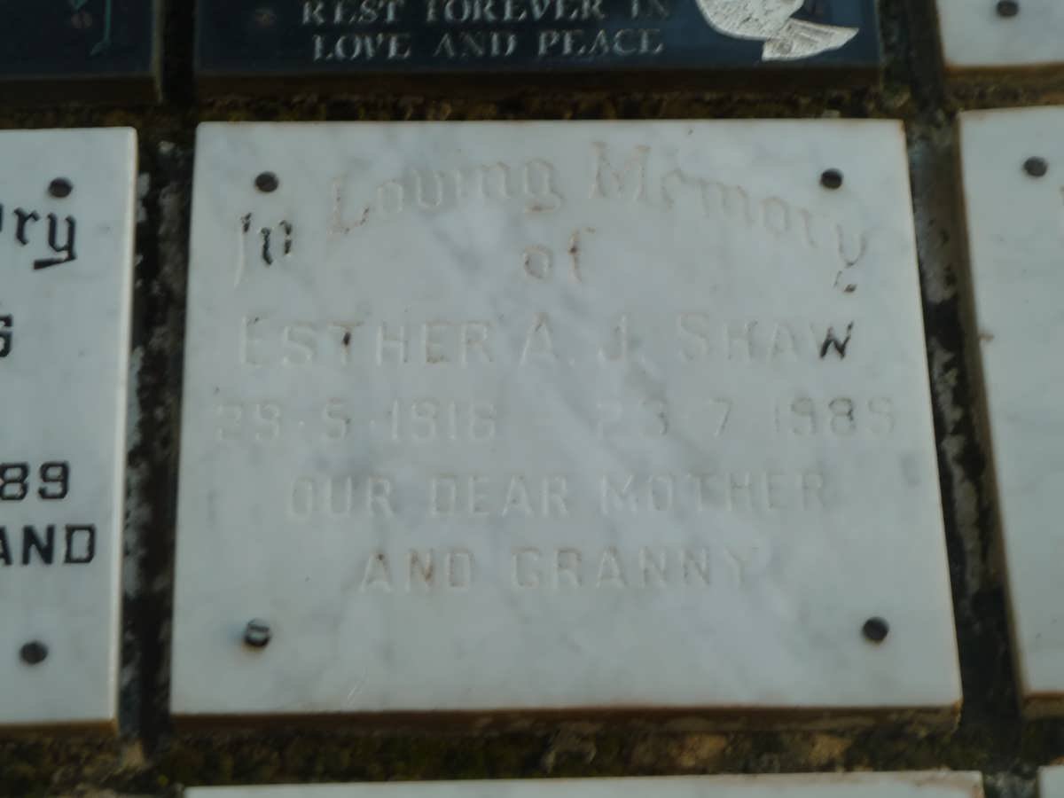 SHAW Esther A.J. 1918-1989