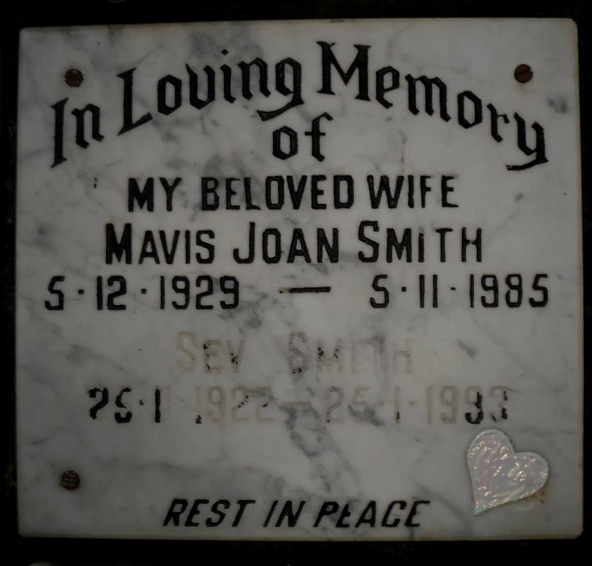 SMITH Sev 1922-1993 &amp; Mavis Joan 1929-1985