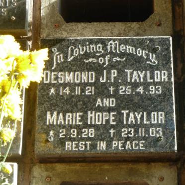 TAYLOR Desmond J.P. 1921-1993 &amp; Marie Hope 1928-2003