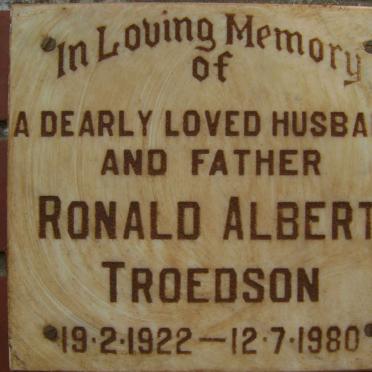 TROEDSON Ronald Albert 1922-1980
