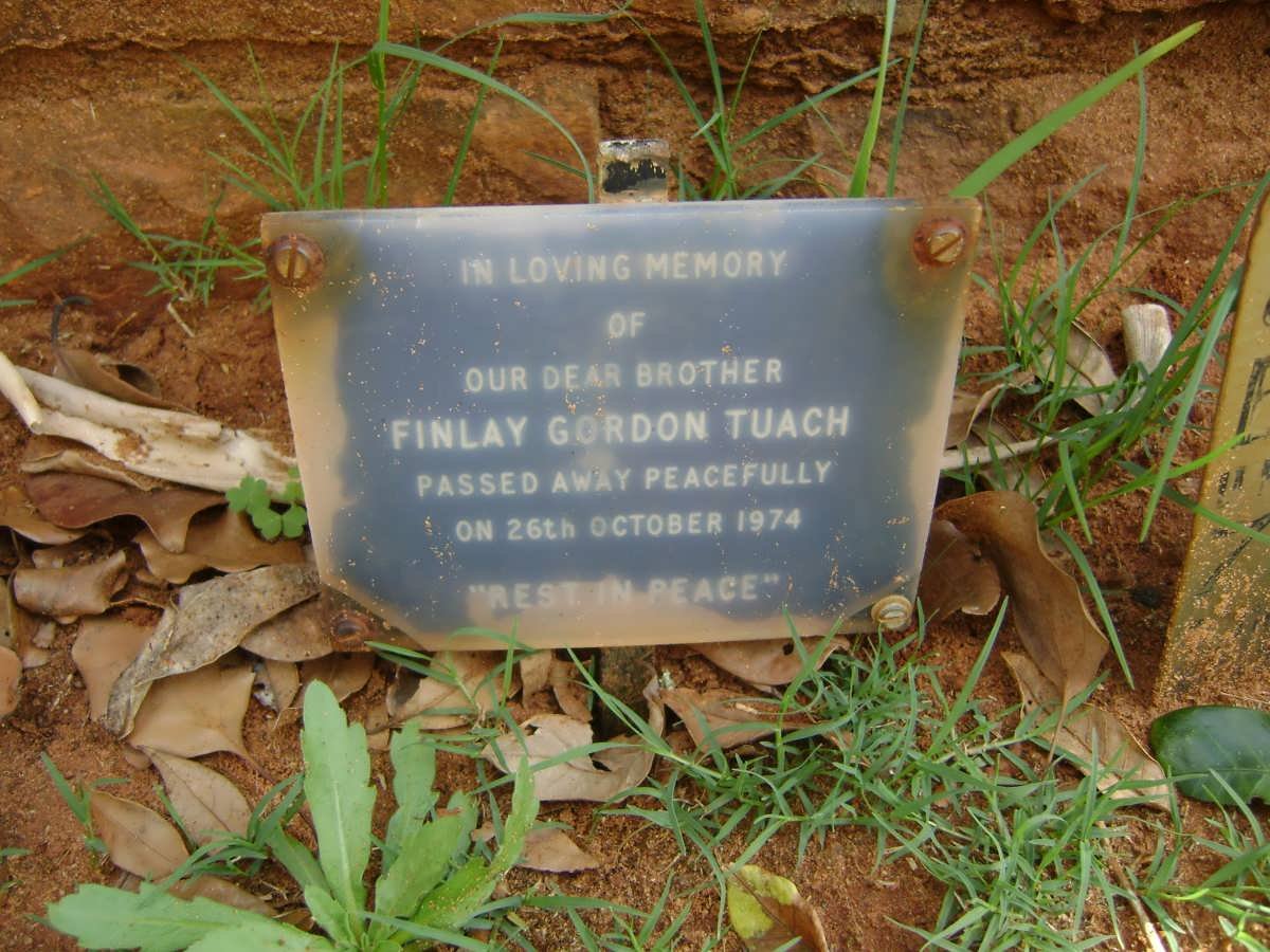 TUACH Finlay Gordon -1974