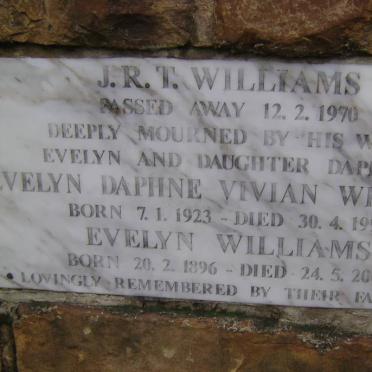 WILLIAMS J.R.T. -1970 &amp; Evelyn 1896-2000 :: WILLIAMS Evelyn Daphne Vivian 1923-1999