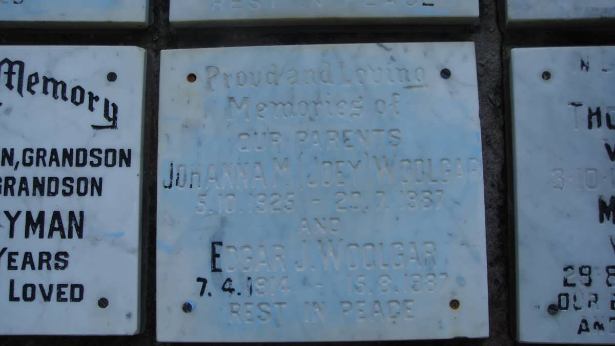 WOOLGAR Edgar J. 1914-1987 &amp; Johanna M. 1925-1987