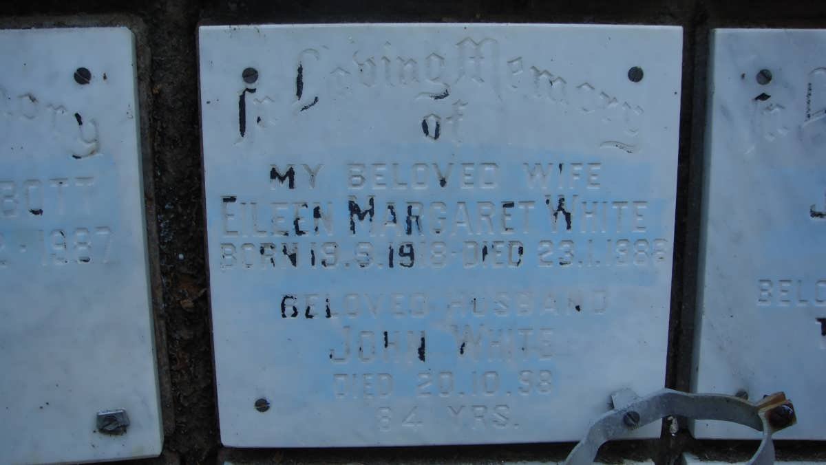 WHITE John -1998 &amp; Eileen Margaret 1918-1988