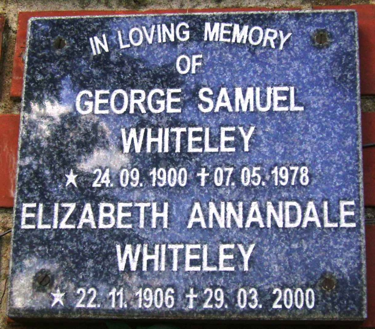 WHITELEY George Samuel 1900-1978 &amp; Elizabeth Annandale 1906-2000 