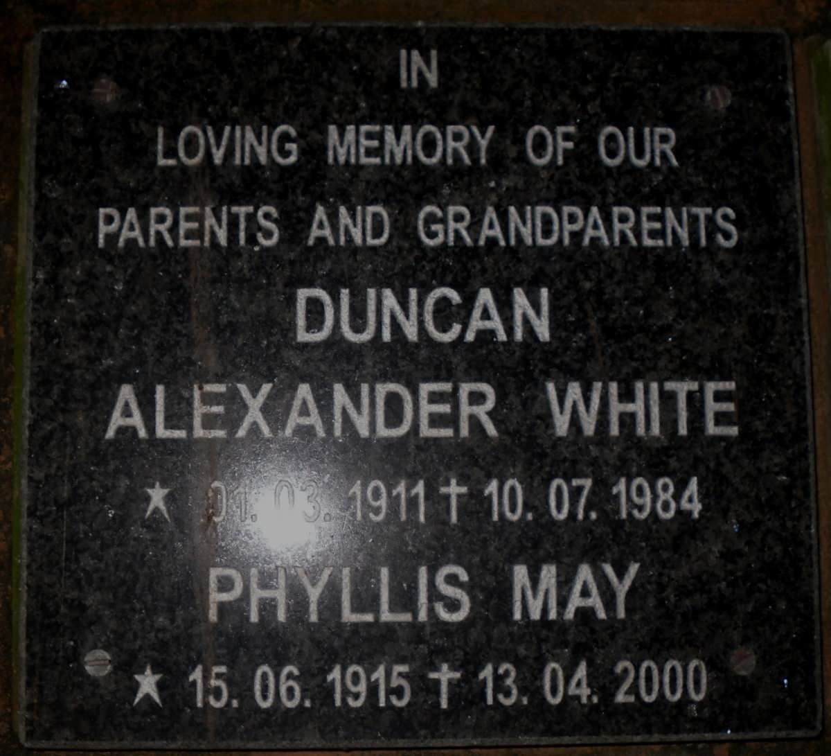 WHITE Duncan Alexander 1911-1984 &amp; Phyllis May 1915-2000