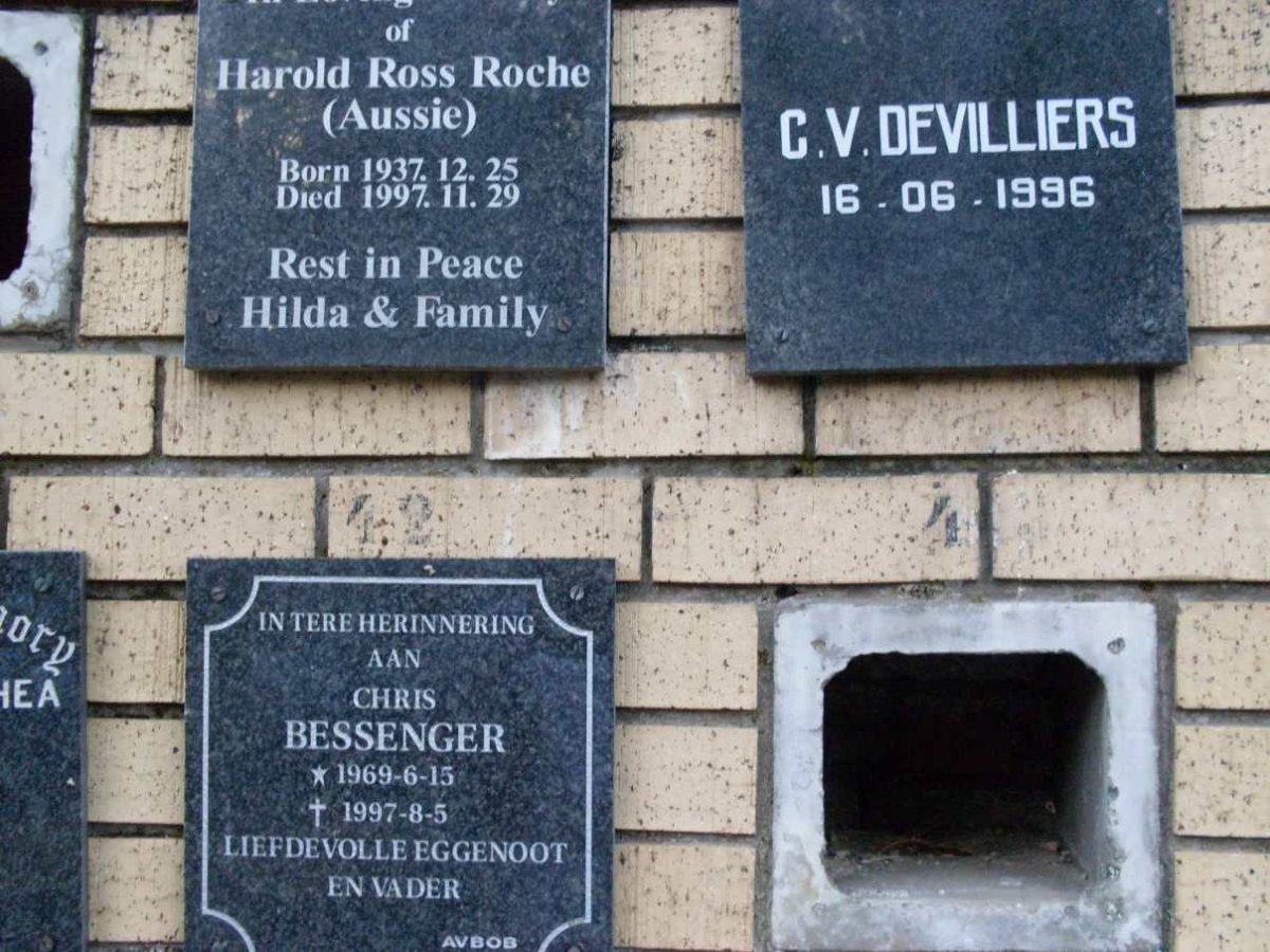BESSENGER :: ROCHE :: VILLIERS de