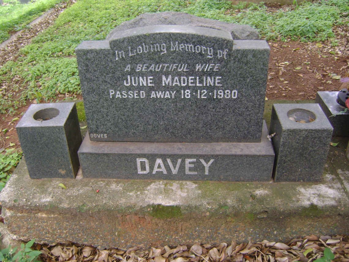 DAVEY June Madeline -1980