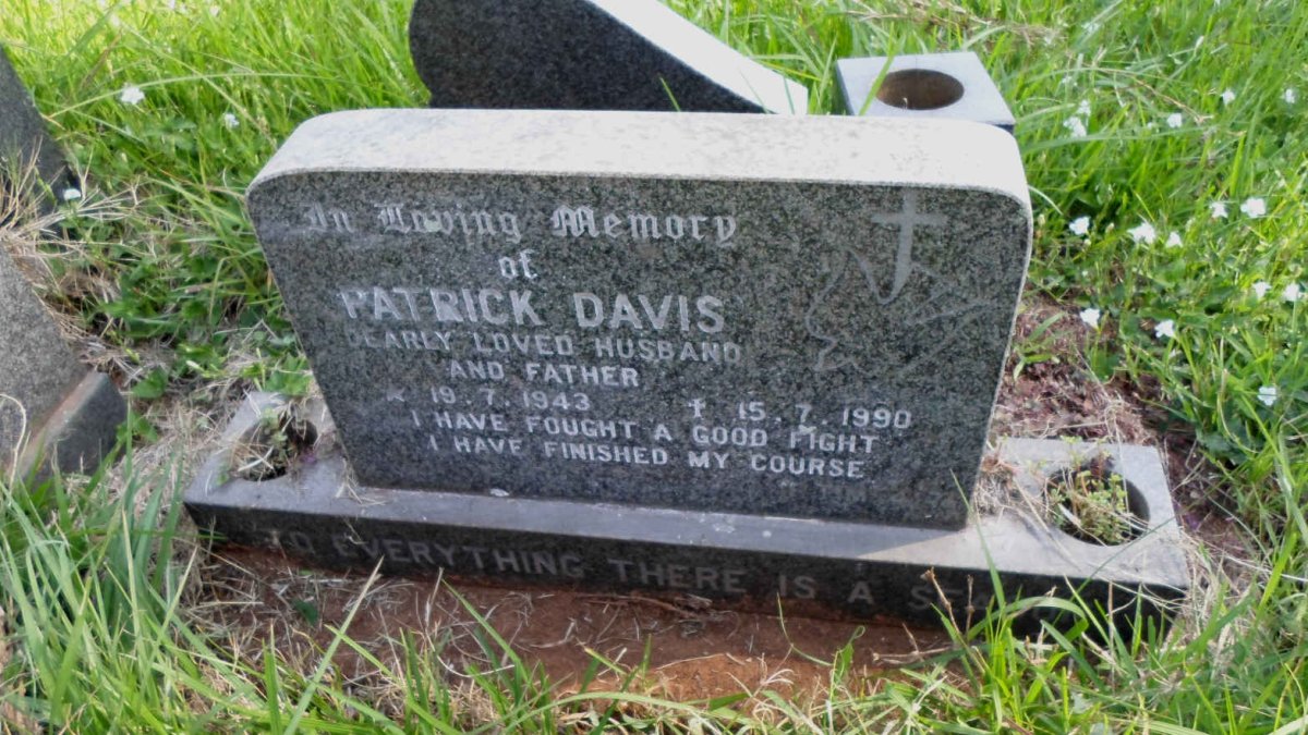 DAVIS Patrick 1943-1990