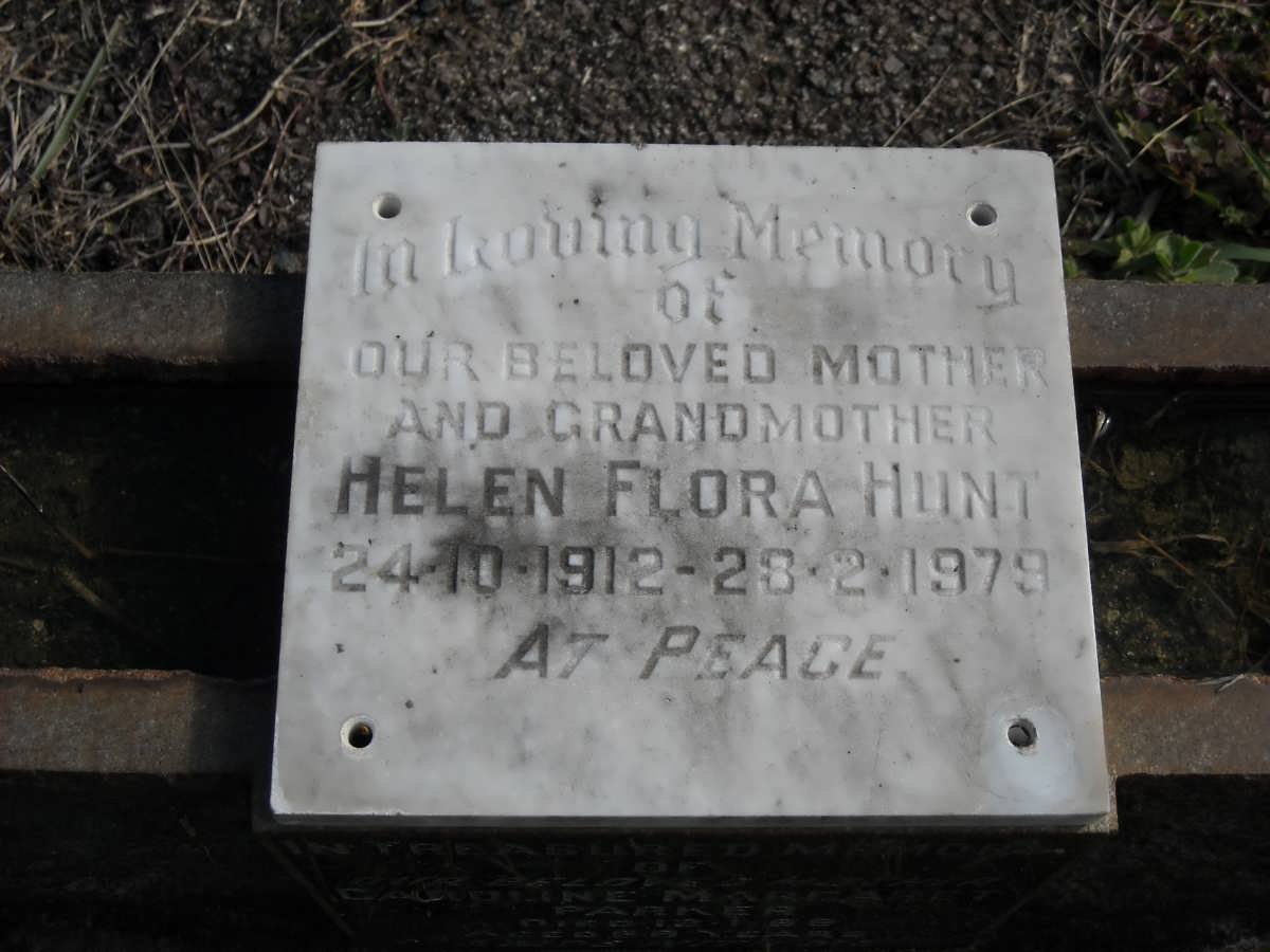 HUNT Helen Flora 1912-1979