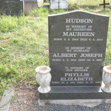 HUDSON Albert Joseph 1914-1967 &amp; Phyllis Elizabeth 1917-1997 :: HUDSON Maureen 1944-1944