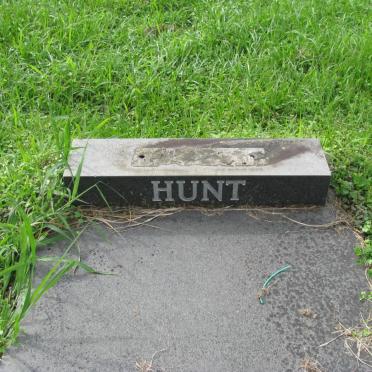 HUNT