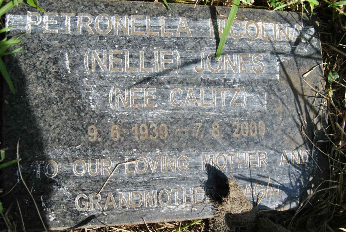 JONES Petronella Nicolina nee CALITZ 1939-2000