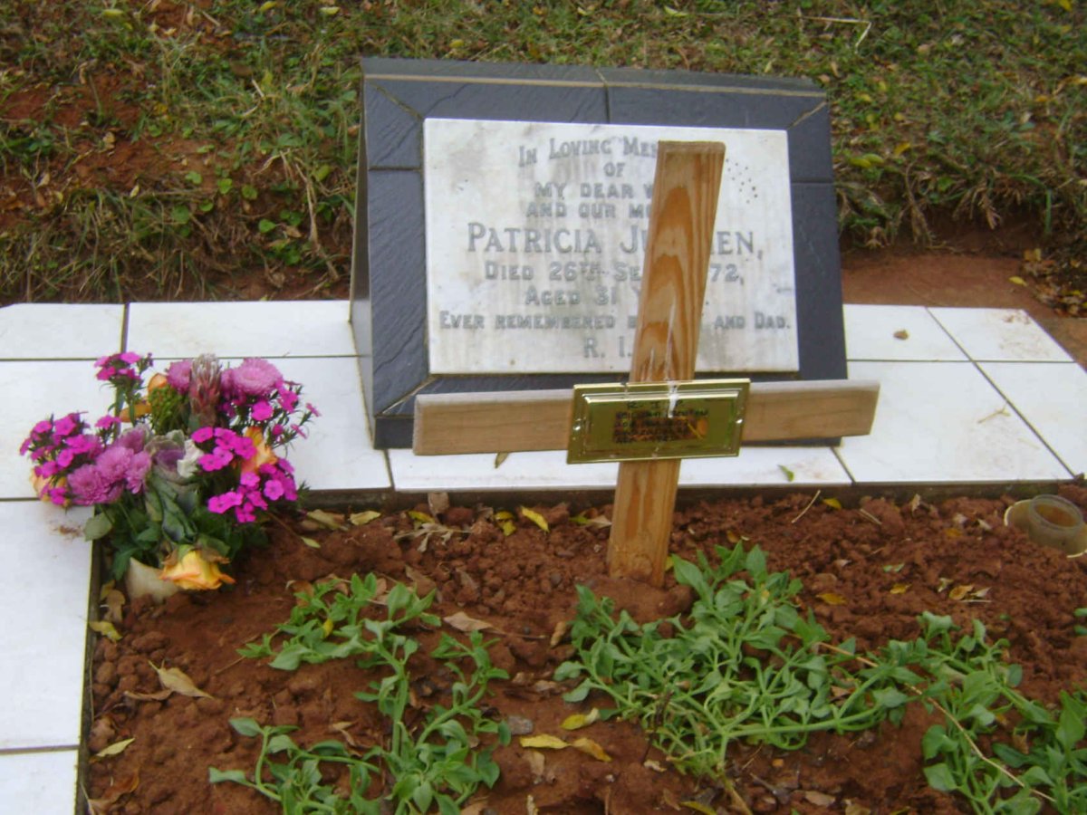 JUISTIEN Patricia -1972 :: BENTON Neil David 1964-2015