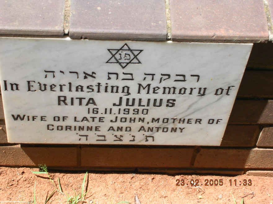 JULIUS Rita -1990