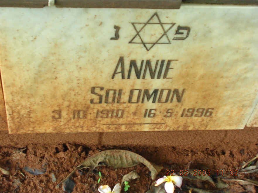 SOLOMON Annie 1910-1996