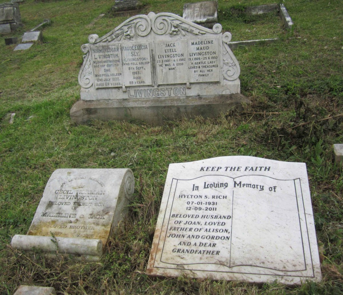 LIVINGSTON Norman Edgar -1930 :: SLY Maude Elecia nee LIVINGSTON -1963 :: LIVINGSTON Jack Lyell 1900-1982