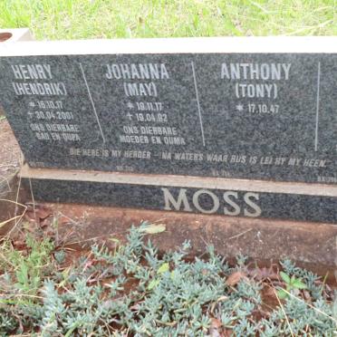 MOSS Henry 1917-2001 &amp; Johanna 1917-1992 :: Anthony 1947- :: Johanna 1938-2003