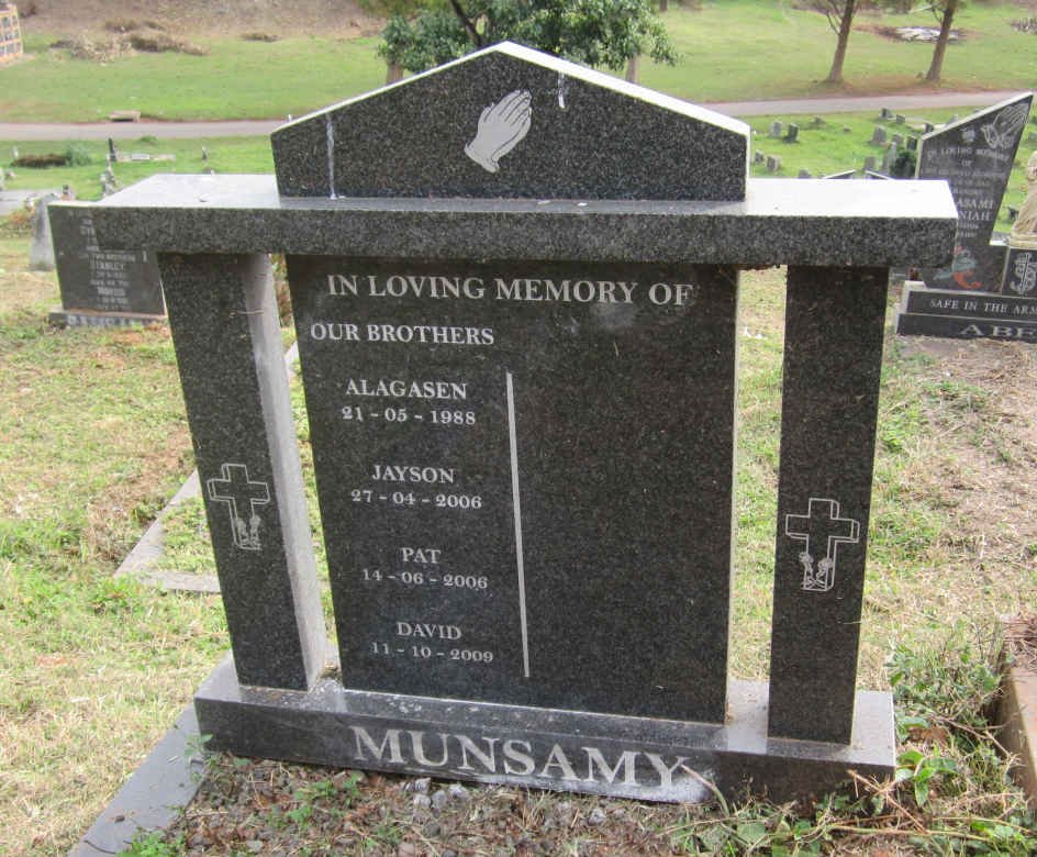 MUNSAMY Alagasen -1988 :: MUNSAMY Jayson -2006 :: MUNSAMY Pat -2006 :: MUNSAMY David -2009