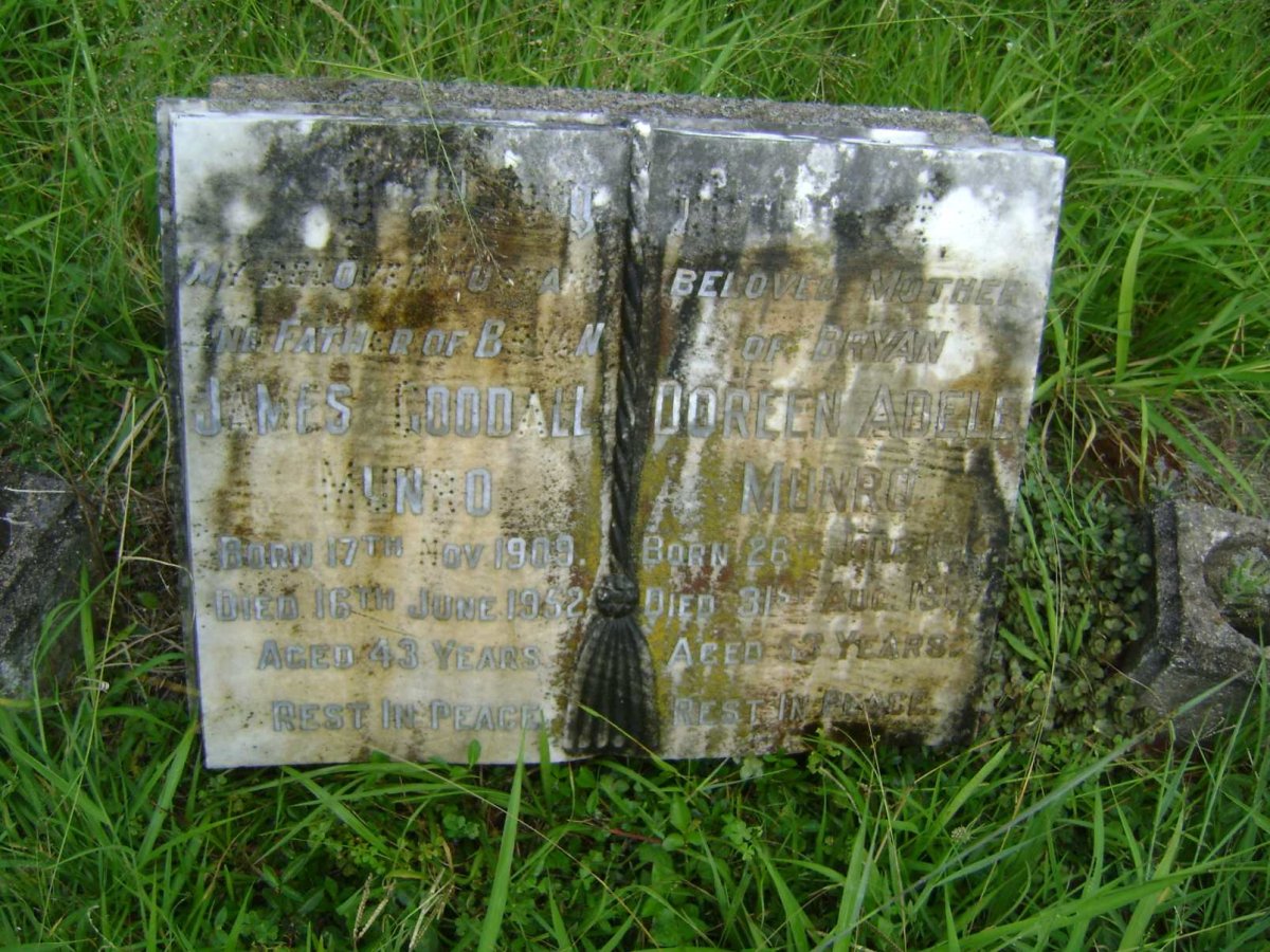 MUNRO James Goodall 1909-1952 &amp; Doreen Adele 1914-1967