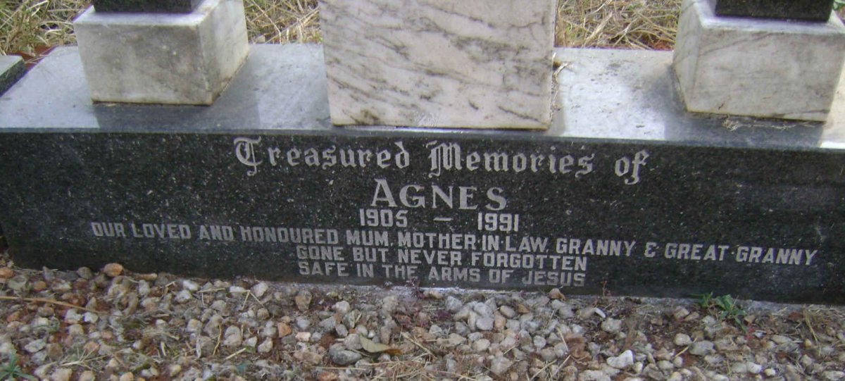 McKAY Johannes -1970 &amp; Agnes 1905-1991