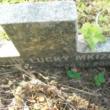 MKIZE Sipho Lucky  1942-2002