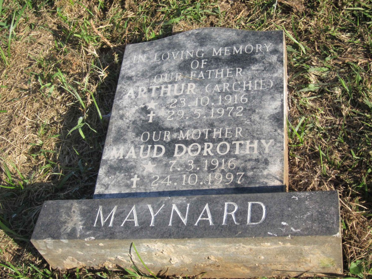 MAYNARD Arthur 1916-1972 &amp; Maud Dorothy 1916-1997