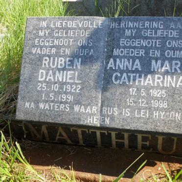 MATTHEUS Rubin Daniel 1922-1991 &amp; Anna Maria Catharina 1925-1998