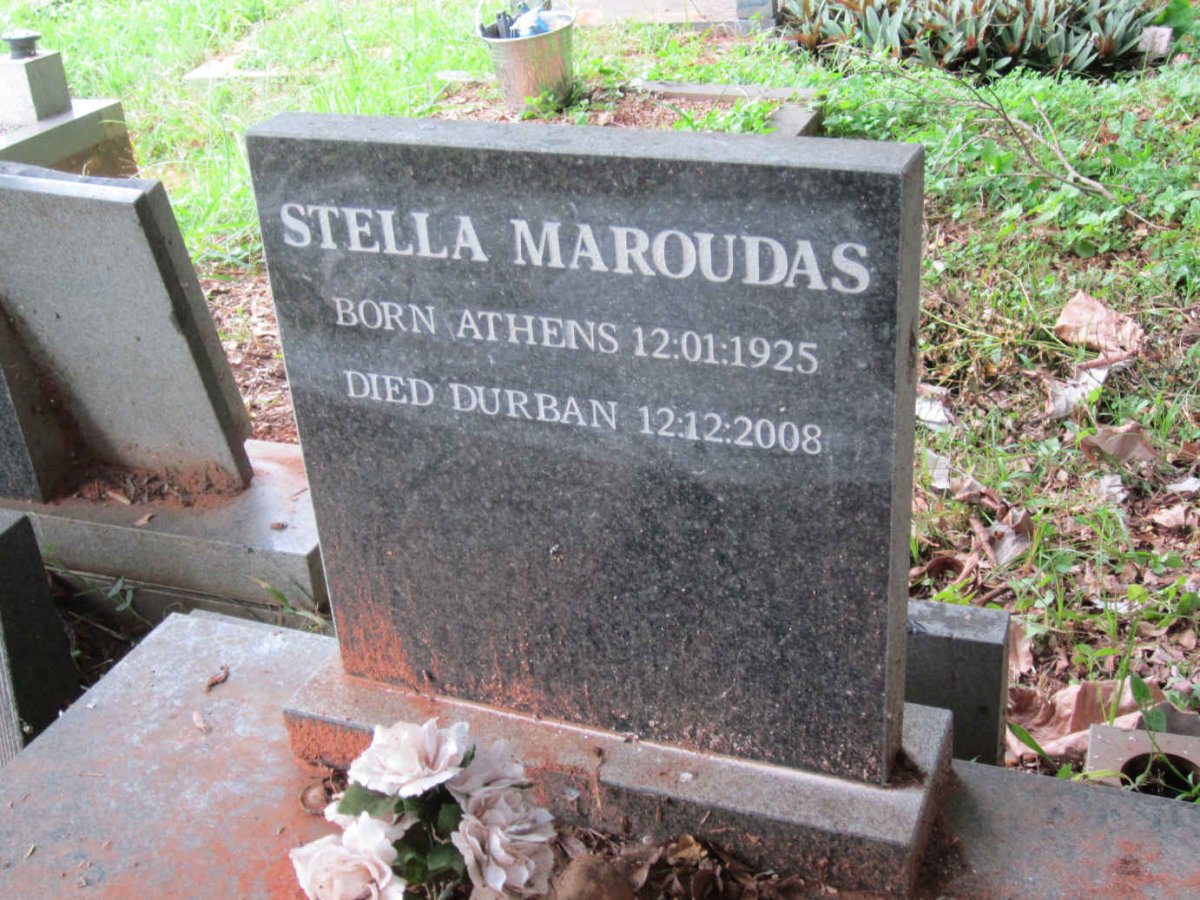 MAROUDAS Stella 1925-2008