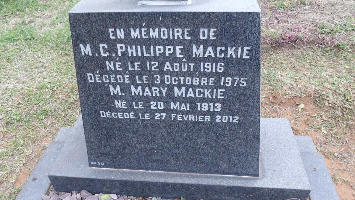 MACKIE M.C. Philippe 1916-1975 &amp; M. Mary 1913-2012