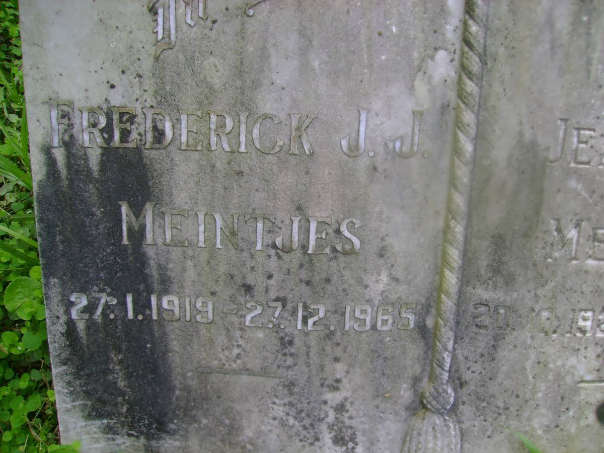 MEINTJES Frederick J.J. 1919-1965 &amp; Jean Mary 1928-1991