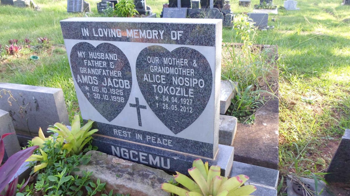 NGCEMU Amos Jacob 1925-1998 &amp; Alice Nosipo TOKOZILE 1927-2012