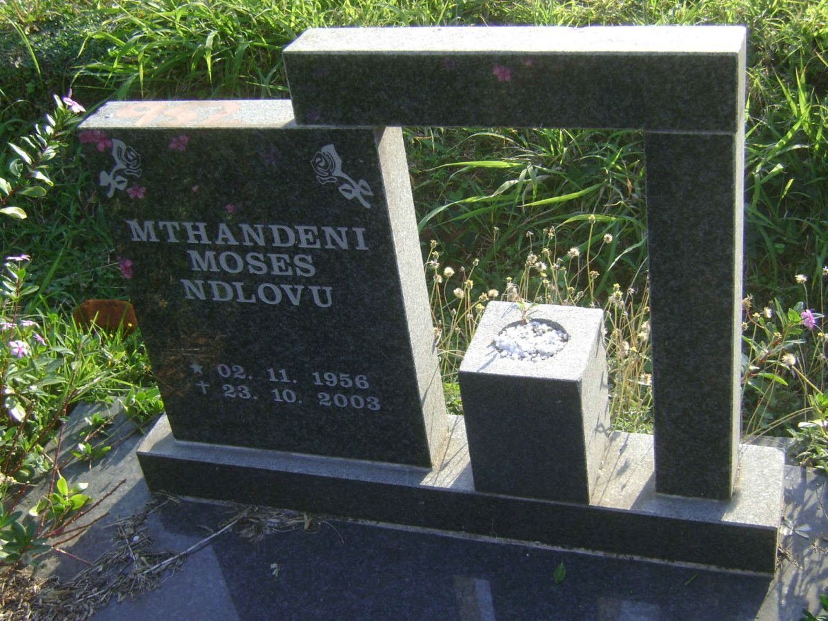 NDLOVU Mthandeni Moses 1956-2003