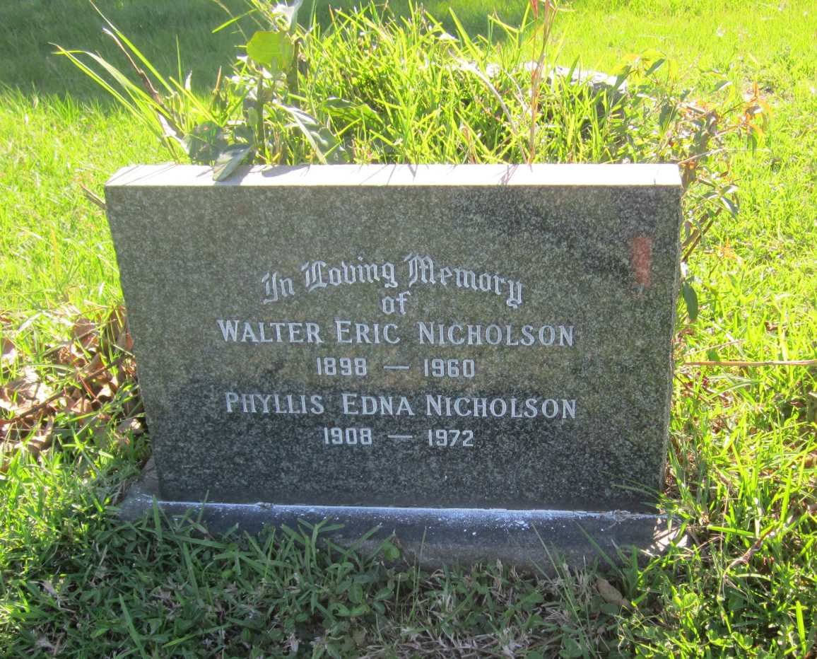 NICHOLSON Walter Eric 1898-1960 &amp; Phyllis Edna 1908-1972