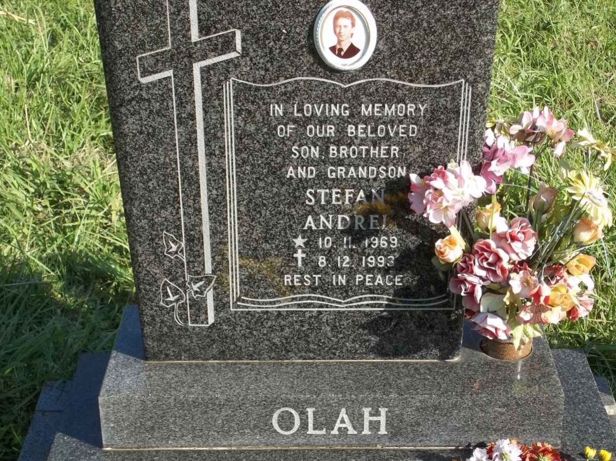 OLAH Stefan Andrei 1969-1993
