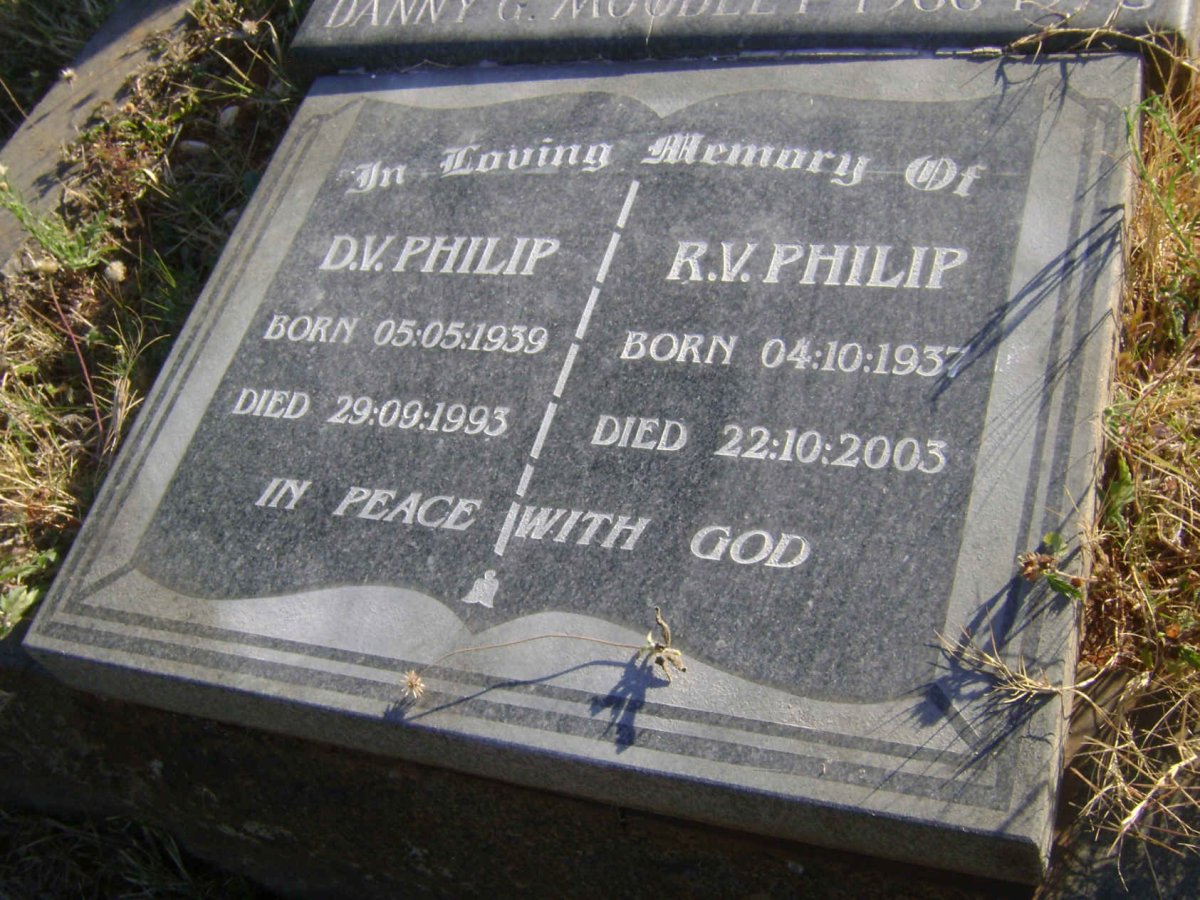 PHILIP D.V. 1939-1993 :: PHILIP R.V. 1937-2003