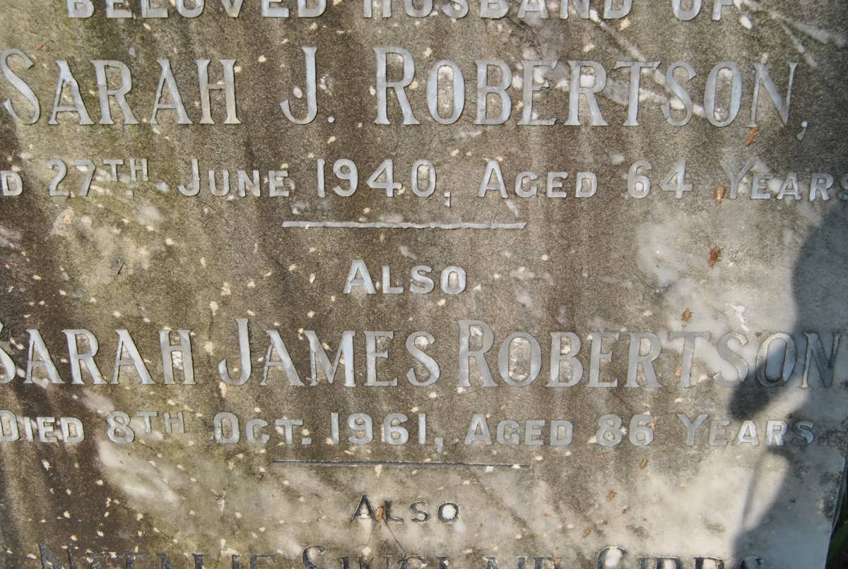ROBERTSON John Duncan -1940 &amp; Sarah James -1961 :: ROBERTSON Ian Campbell -1933 :: GIBBS Natalie Sinclair -1991